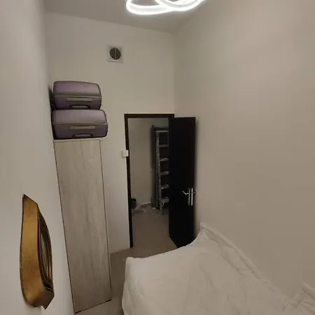 Vip Bed Private Partition Apartment Ajman Exterior photo