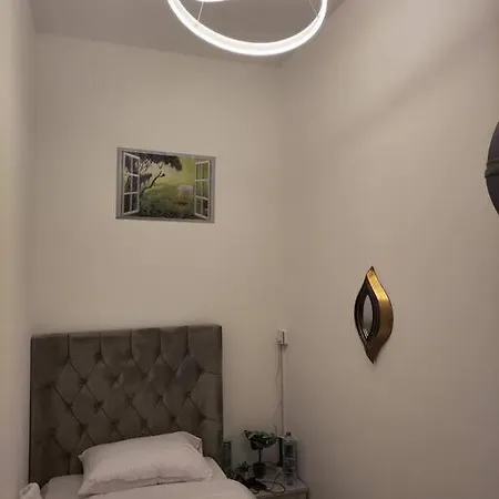 Vip Bed Private Partition Apartment Ajman Exterior photo